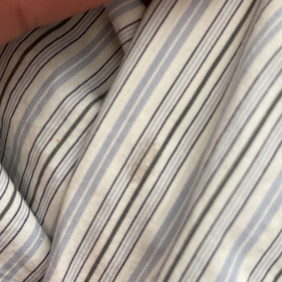 Tommy Bahama Shirt (Medium) - Picture 2 of 2